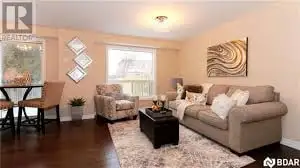 Barrie, Hospital Area 3 1 beds/2baths May/June - Photo 3