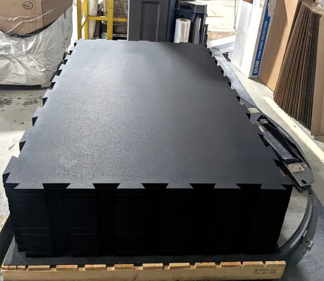 RARE FIND. 4X6 ft 9mm Interlocking Gym Mats $85 Each