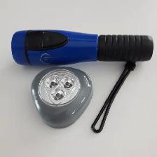 2 LAMPES DE POCHE À BATTERIES NEUVES OUTILS MANUELS $5.00 CHAQUE