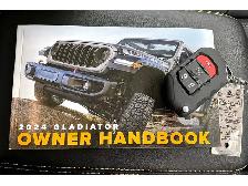 2024 Jeep Gladiator Sport S | Heated Leather | Premium Pkg | 4X4 - Photo 10