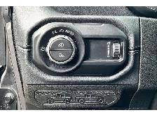 2024 Jeep Gladiator Sport S | Heated Leather | Premium Pkg | 4X4 - Photo 32