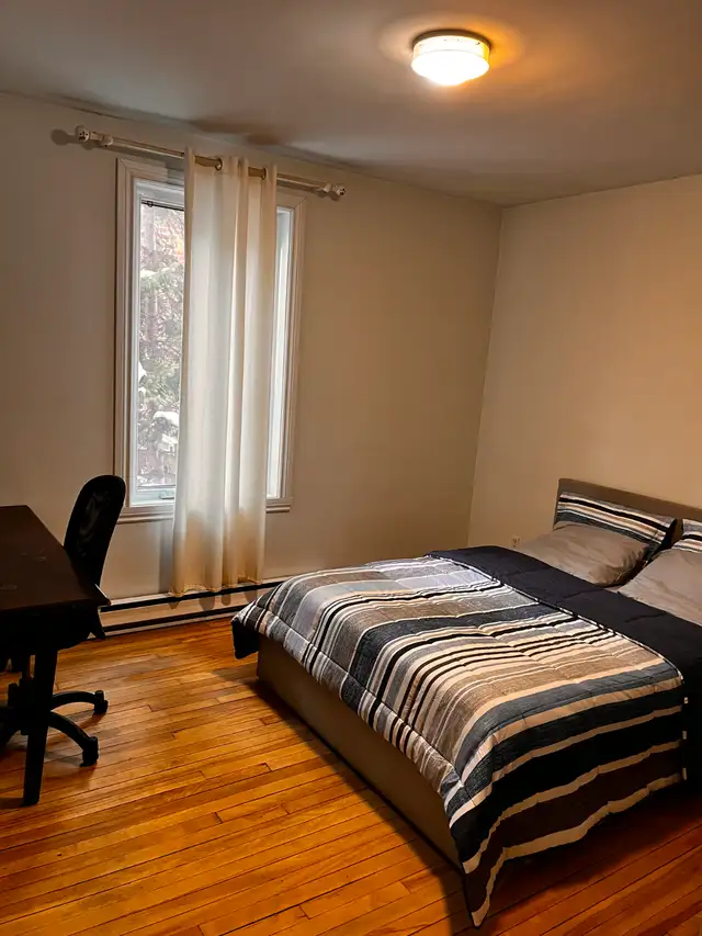 A private room for rent Cote des neige NDG - Photo 4