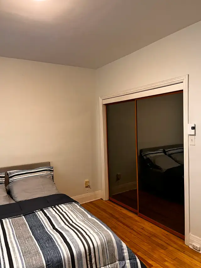 A private room for rent Cote des neige NDG - Photo 8