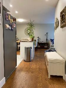 TWO BEDROOM APARTMENT ON MERIVALE ROAD - CENTRAL LOCATION - Photo 3
