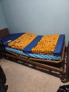 adjustable bed - Photo 3