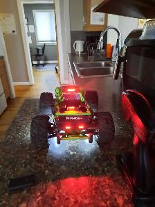 Traxxas Mini Maxx 2blx - Photo 2