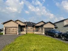 2 Beds,1 Bath-House For Rent!