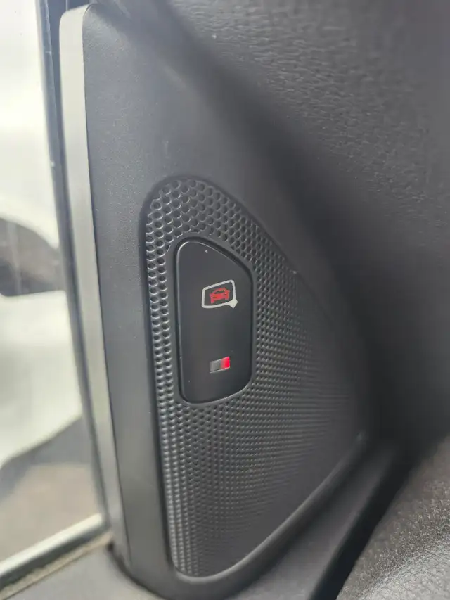 2011 Audi A5 SLINE AWD BAS KM GARANTIE 1 ANS - Photo 5