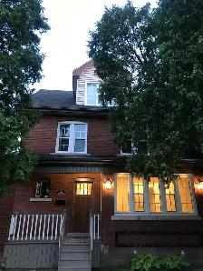 Bright, clean inclusive one bedroom apartment. - Photo 10