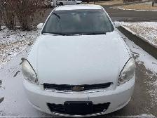 2010 Chev Impalla 3.5L - Photo 3