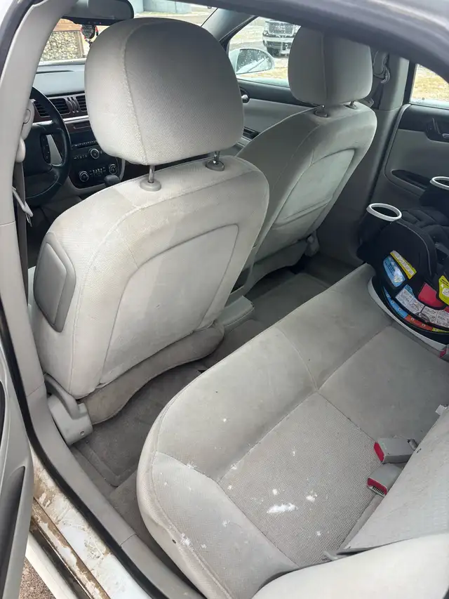 2010 Chev Impalla 3.5L - Photo 4
