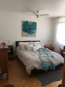 5 1/2 Brossard, 3 chambres couchee Bus Rem Metro, Ecole, Piscine