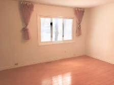 Donmills/Steeles 3 Bedroom Semi-Detached House for Rent - Photo 10