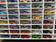 Hot Wheels  55-57 Chevy Shoebox collection, 88 cars total - Photo 6