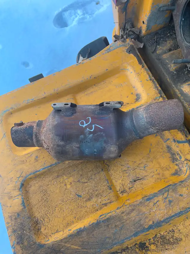 Scrap catalytic converter #25 - Photo 3