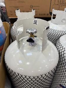 100lb propane tanks. brand new and filled. - Photo 3