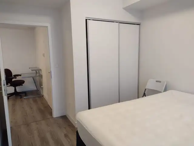 Fully Furnished 1 Bedroom Apartment in Downtown Kitchener - Photo 8