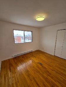 4 1/2 renove a louer / renovated 4 1/2 for rent (St. Leonard). - Photo 4