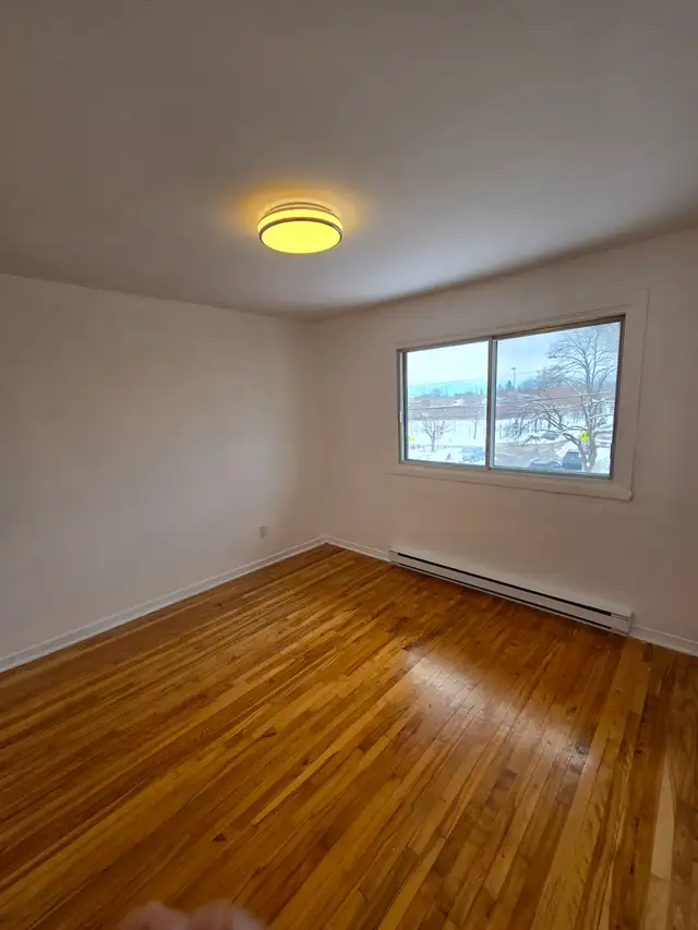 4 1/2 renove a louer / renovated 4 1/2 for rent (St. Leonard). - Photo 5