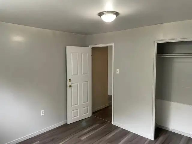 1 or 2 Bedroom Apartment For Rent - Photo 3