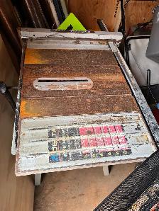 Delta table saw - Photo 2