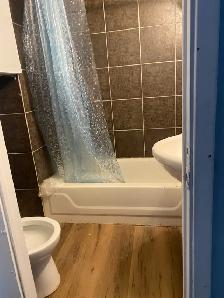 Uptown 3 brm with hydro, heat & water included/amenities nearby - Photo 6