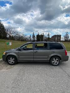 2010 Dodge Grand Caravan 4.0 L sxt - Photo 6