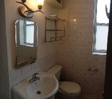 Bachelors Apartment- Month of May Sublet - Photo 3