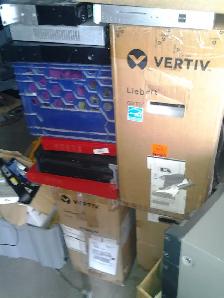Vertiv Liebert GXT5 3000VA/2700W 120V)  2U rack/tower online ups