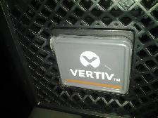 Vertiv Liebert GXT5 3000VA/2700W 120V)  2U rack/tower online ups - Photo 8