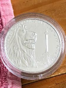 Silver Coins and bars - Photo 3