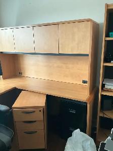 Bureau de travail complet et étagère coordonnée comme neuf - Photo 4