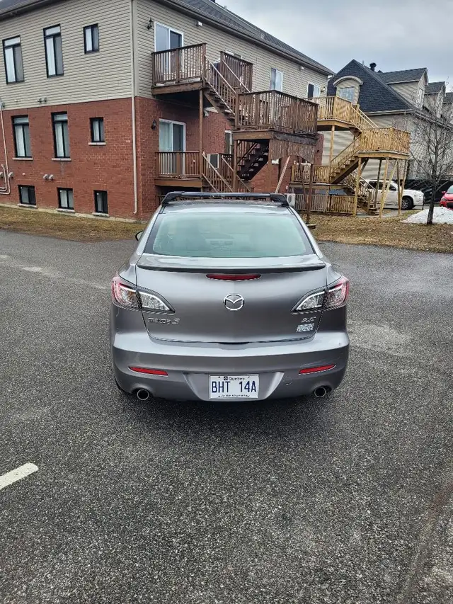 MAZDA 3 GT - Photo 2