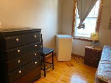 furnished room c/w all utilities/wifi/TV /parking east Downtown - Photo 2