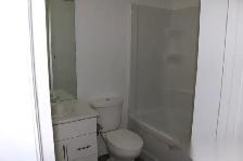 3 Bed 2.5 Bath Apartment Available: Garden City, Winnipeg - Photo 2