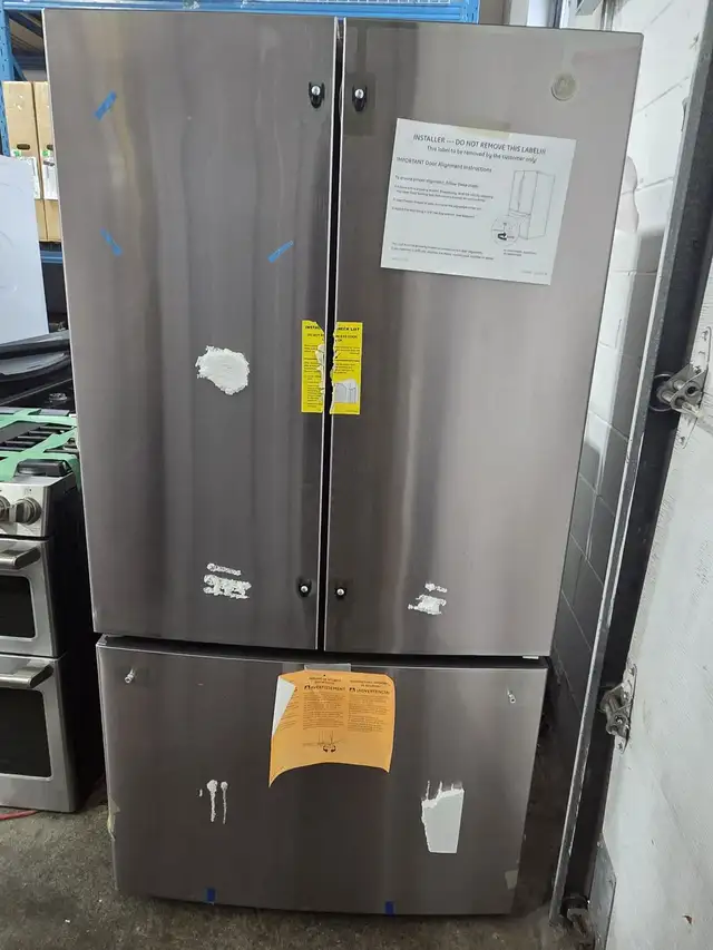 GE 36" French Door Refrigerator (GWE22JYMFS) – brand new.