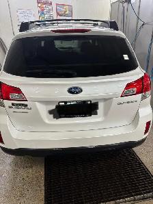 2010 Subaru Outback - Photo 4