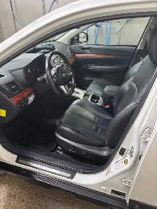 2010 Subaru Outback - Photo 5