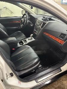 2010 Subaru Outback - Photo 6