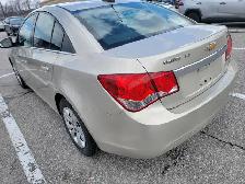 2015 Chev. Cruze  Automatic  Low kms