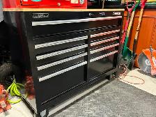 Husky Standard-Duty 9-Drawer Mobile Workbench - Photo 5