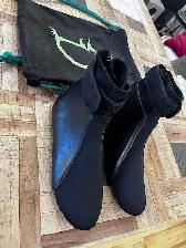 WetsuitBooties/ChaussonPlongee FEM(XS)-DragonSkinAchillesHeels