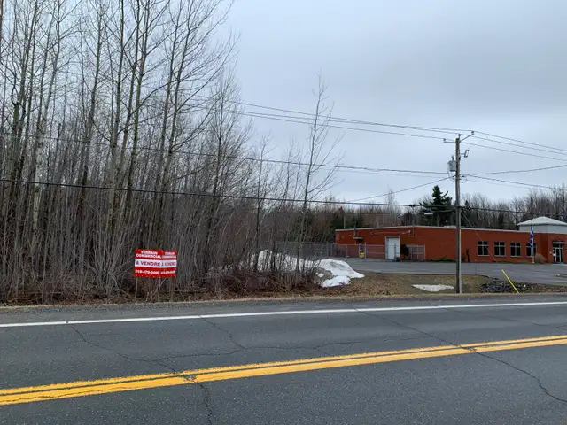 Terrain Commercial À Vendre à Drummondville - Photo 2