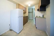 Budget Friendly Alberta Side One Bedroom Apartment - Photo 3