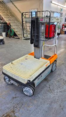 2012 Crown WAV50-118 Work Assist Vehicle Order Picker - Photo 7