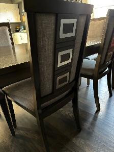 solid wood table with 6 chairs and extension leaf - Photo 4