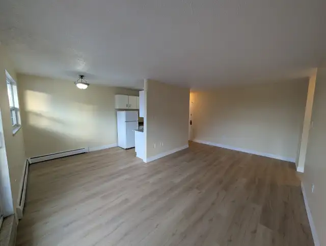 1 Bedroom Apartment Available at 2685 King St E, Hamilton!! - Photo 5