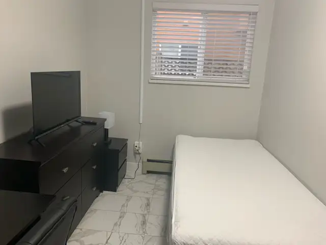 Private Room/Private Washroom – Female Only | Fleetwood Centre