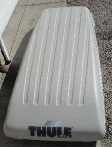 THULE 600 ROOF TOP CARGO CARRIER / SKI BOX - Photo 2