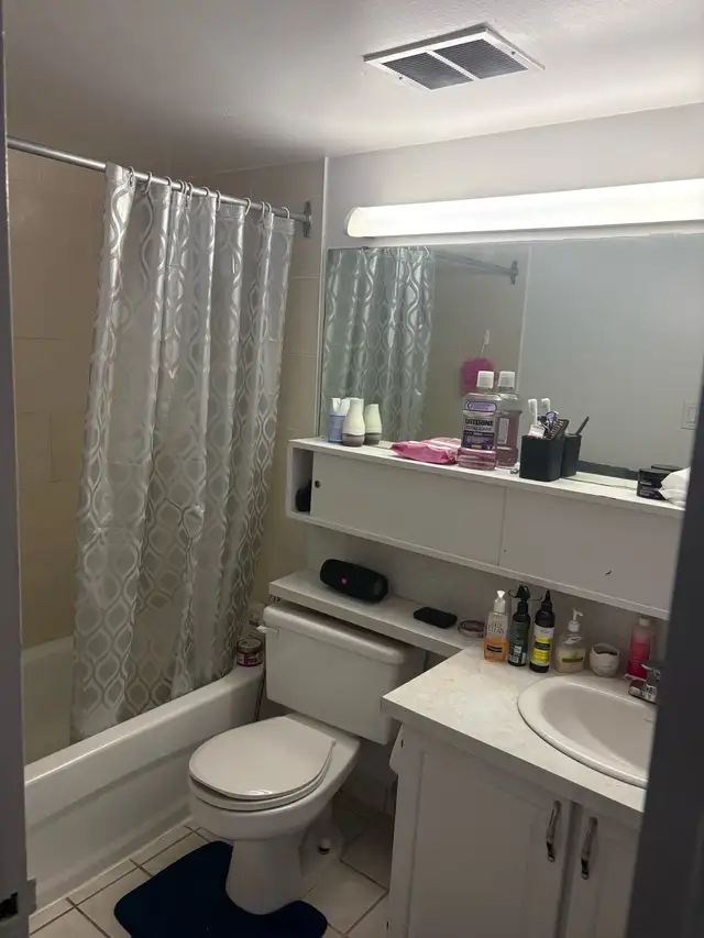 Private Room for rent Midtown prime - Photo 2